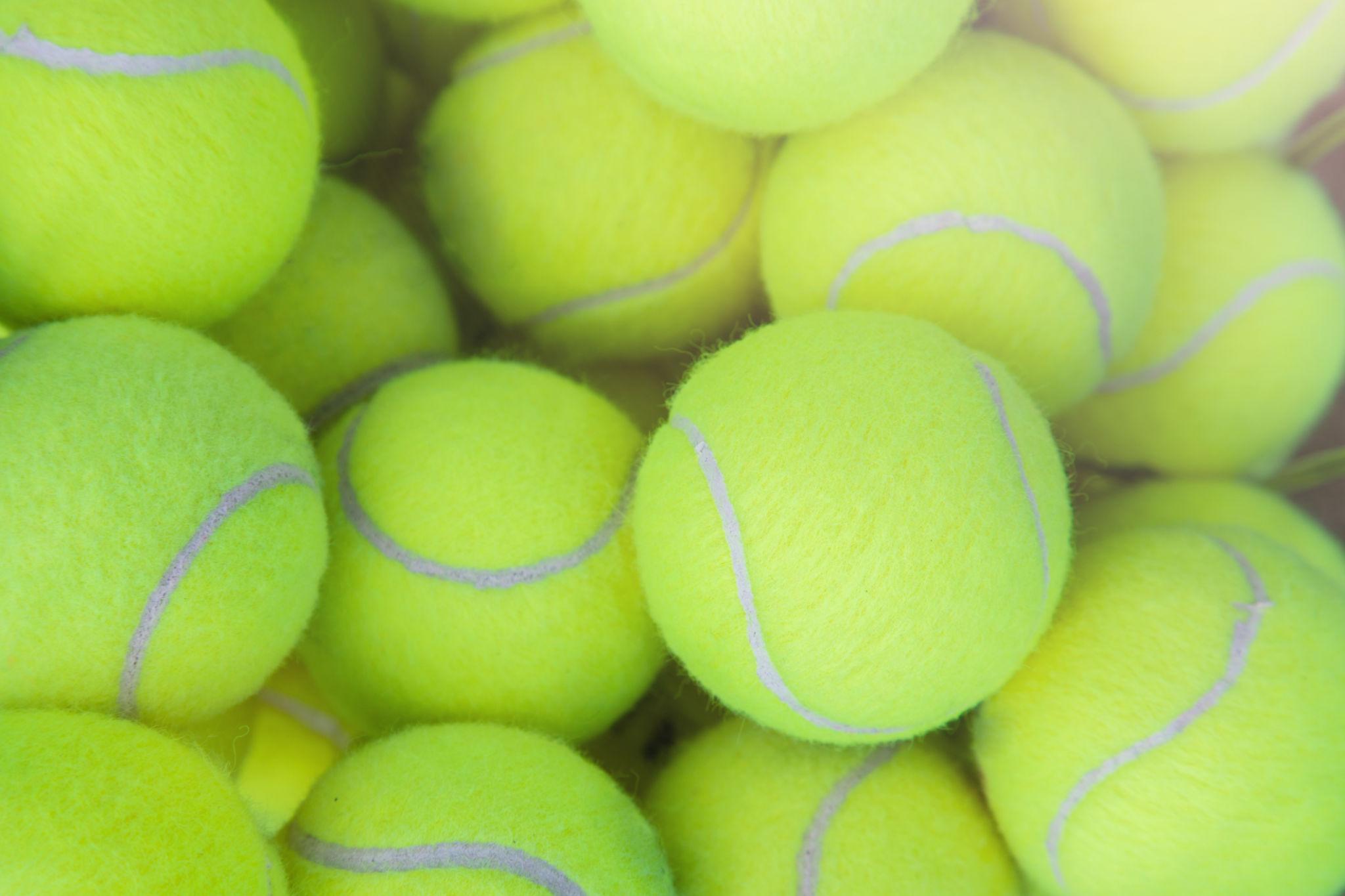1 Uur privéles tennis van Gabriel van Ruitenbeek bij de Rijnkanters à € 60,00