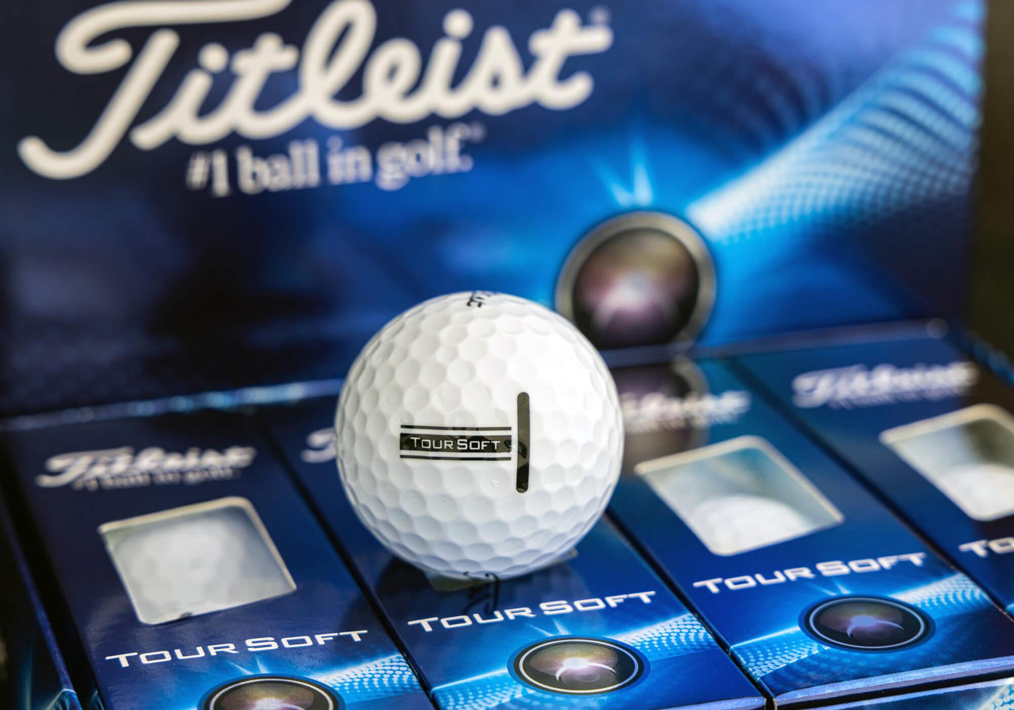 24 Titleist Tour Soft Golf ballen, dé golfbal voor de golfspeler t.w.v. € 120,00