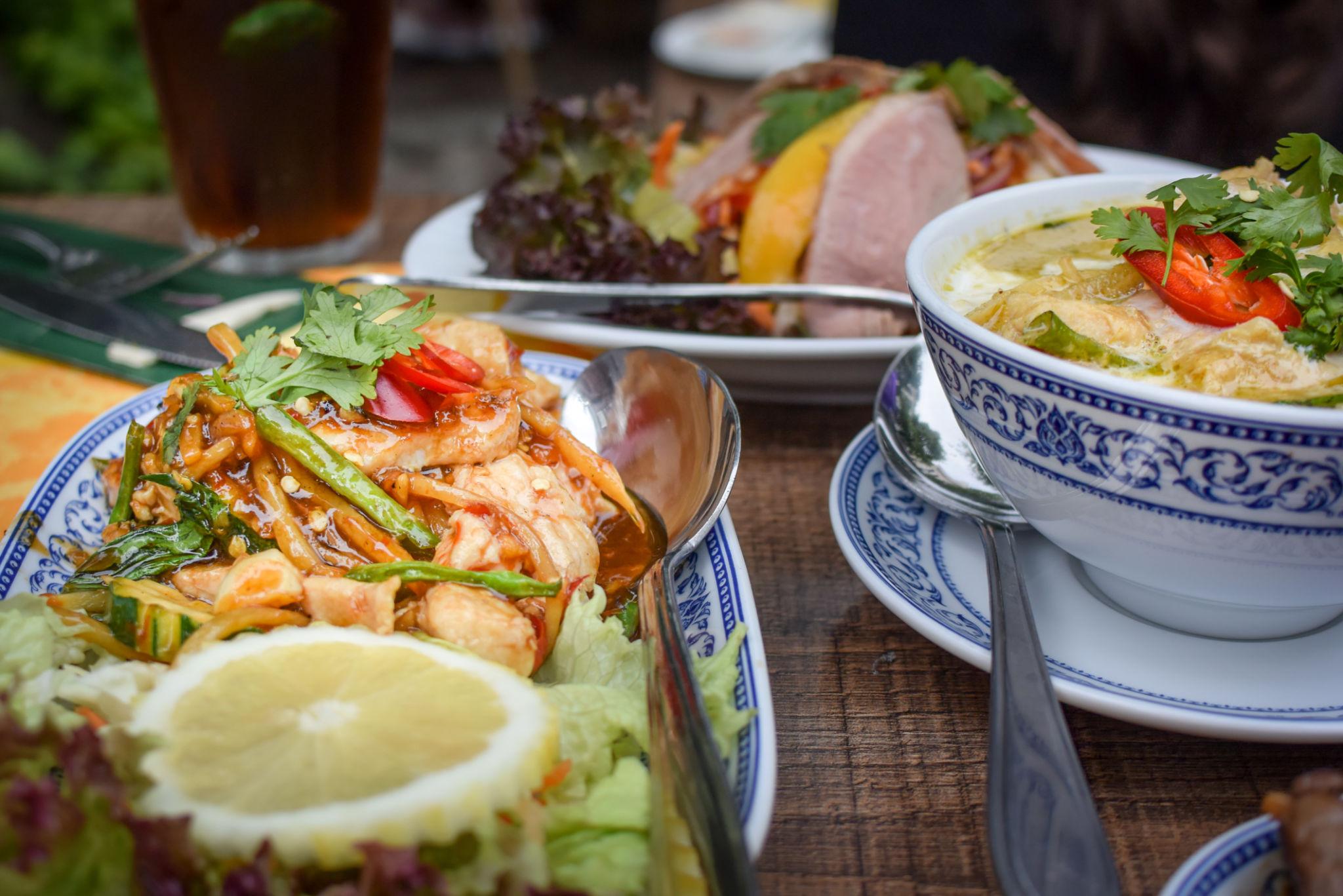 Yan Thai Cuisine share dining: diner voor 2 personen inclusief fles huiswijn
