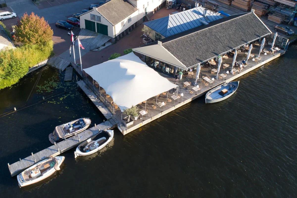 Dinerbon t.w.v. € 250,00 van restaurant Woods te Leiden