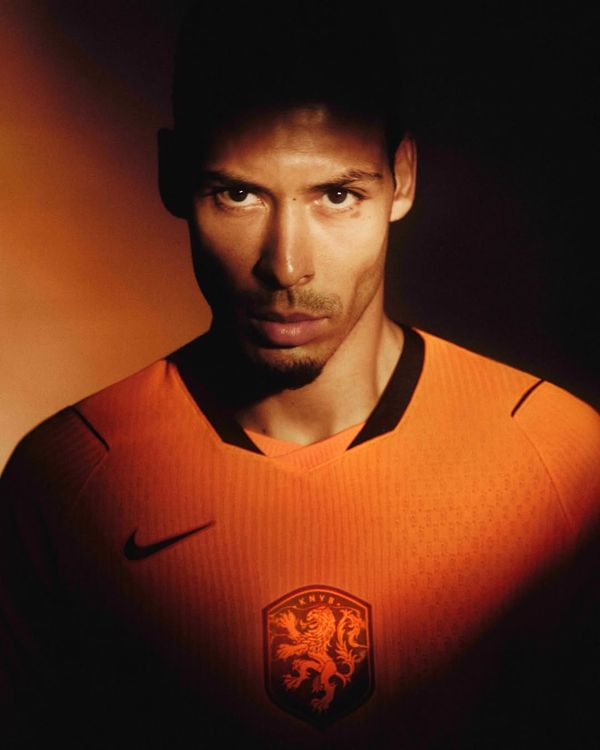 Het officiële uit-Nederlands Elftalshirt voor de WK 2026 met opdruk en in de gewenste maatvoering