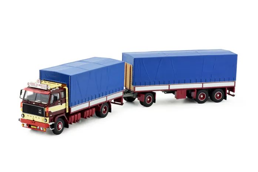 Tekno Schaalmodel vrachtwagen van Gebroeders de Mooij schaal 1:50 in originele verpakking Volvo F88 met tandemasser aanhangwagen uit de jaren 70